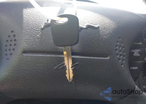 2004 Ford Mustang from USA, damaged, VIN 1FAFP40634F139677